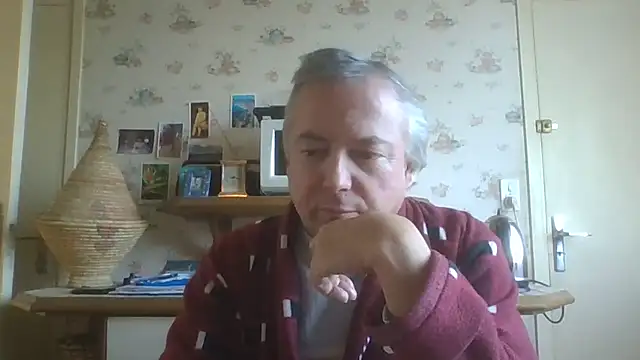 Snapshot of gegevincent chatting on February 25, 3:21 pm gegevincent online show from February 25, 3:21 pm