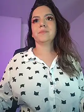 Snapshot of Abbyjoness21 chatting on September 25, 8:01 pm Abbyjoness21 online show from September 25, 8:01 pm