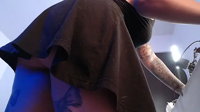 Snapshot of Abbyjoness21 chatting on October 10, 10:25 am Abbyjoness21 online show from October 10, 10:25 am