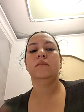 Snapshot of Abbyjoness21 chatting on October 19, 10:27 am Abbyjoness21 online show from October 19, 10:27 am