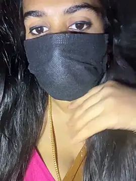 umairahaasan 1 online show from March 12, 5:41 pm