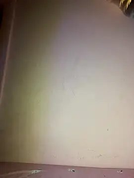 umairahaasan 1 online show from April 25, 9:23 am