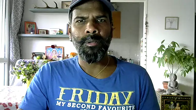 frenchblackc31 online show from March 4, 4:57 pm