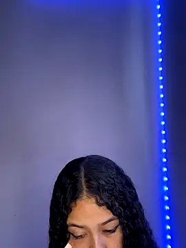 jadee8 online show from November 10, 7:46 pm