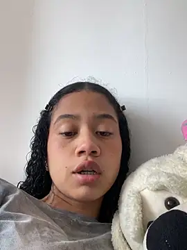 Snapshot of jadee8 chatting on May 16, 5:12 pm jadee8 online show from May 16, 5:12 pm