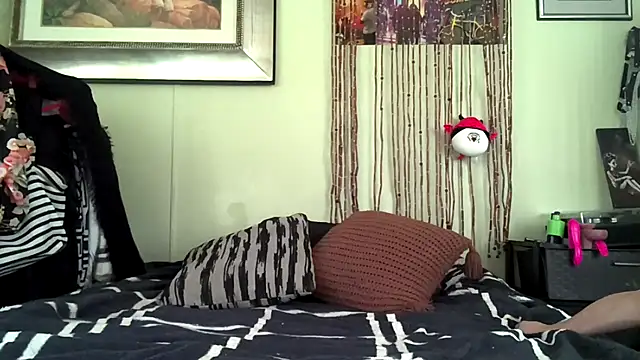 Snapshot of Keikomiller chatting on October 16, 9:16 pm Keikomiller online show from October 16, 9:16 pm