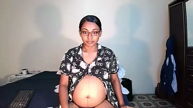 indiansweetflava online show from February 28, 11:44 am