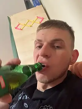 macho1347 online show from March 10, 1:49 pm