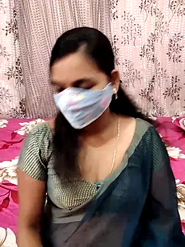 Lalitha-1995 online show from September 20, 5:19 am