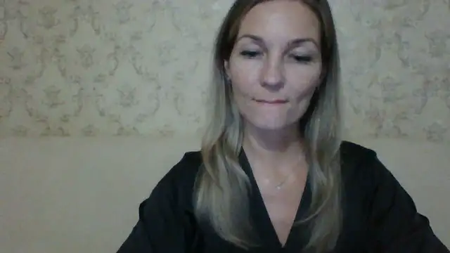 sweetriki online show from October 16, 5:36 pm