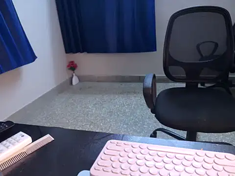 Snapshot of Anjalistar chatting on September 9, 12:37 pm Anjalistar online show from September 9, 12:37 pm