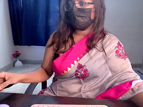 Snapshot of Anjalistar chatting on September 29, 3:33 am Anjalistar online show from September 29, 3:33 am