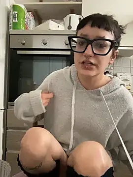 severingratty online show from October 29, 7:10 am