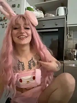 severingratty online show from October 31, 3:46 pm