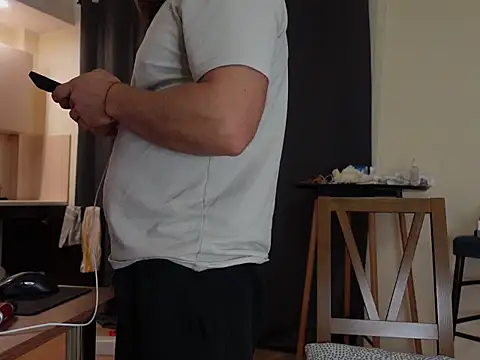 Stewart Barnz online show from April 18, 7:07 pm