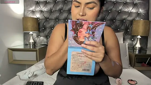 Snapshot of ValentinaBreats chatting on September 13, 11:54 am ValentinaBreats online show from September 13, 11:54 am