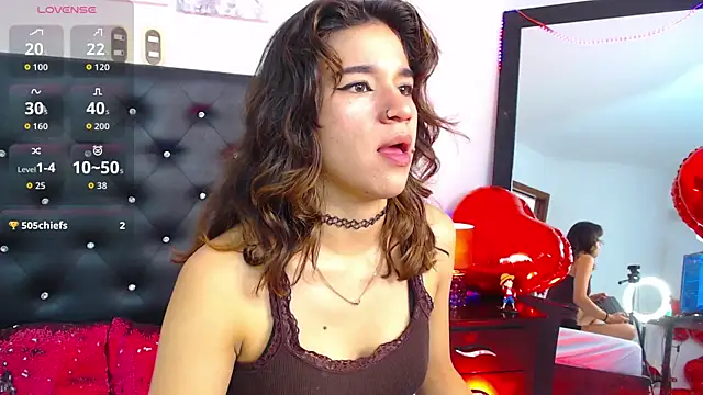 miascarlet 16 online show from September 18, 1:13 pm