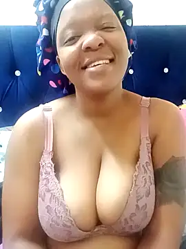 Snapshot of SexyMellon chatting on October 13, 2:17 pm SexyMellon online show from October 13, 2:17 pm