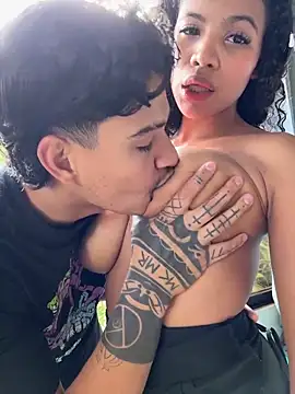 Rose-andres online show from November 30, 8:02 pm