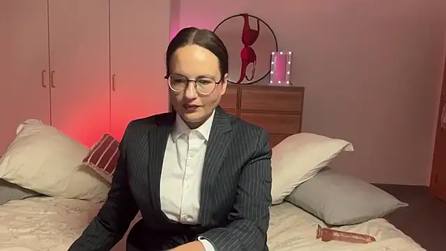 UnderWunder online show from July 23, 3:43 pm