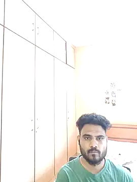 Snapshot of sashh chatting on May 15, 10:44 am sashh online show from May 15, 10:44 am