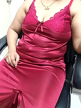 Snapshot of Anushka134 chatting on October 1, 8:15 pm Anushka134 online show from October 1, 8:15 pm