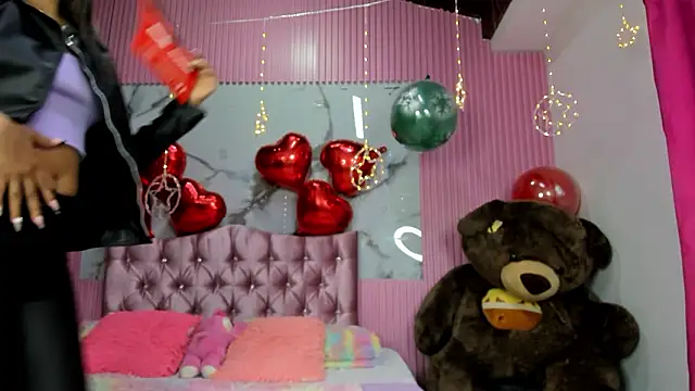 Mindy 19 online show from March 28, 10:59 am