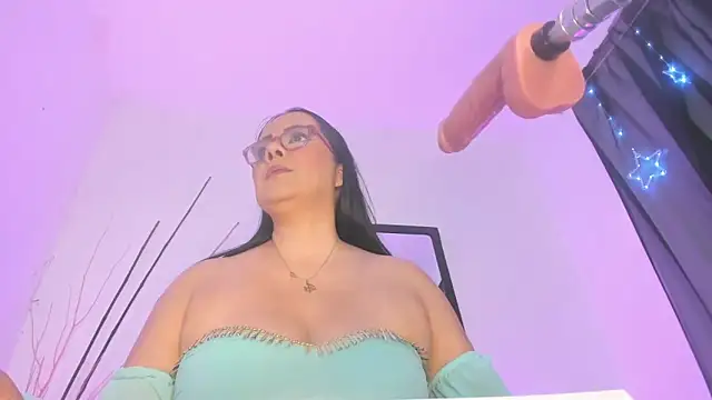 AlicePipper online show from March 22, 11:52 pm