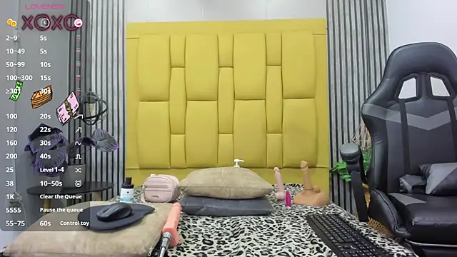 bryonycutee online show from October 22, 12:38 pm