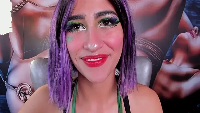 miss   taylor online show from March 18, 2:15 am