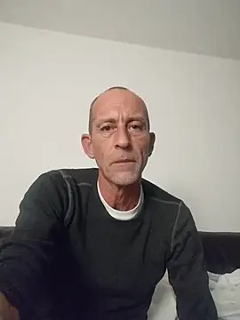 we are fucking serious online show from November 5, 2:33 am