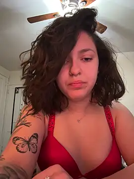 babykalirose online show from March 29, 2:55 am