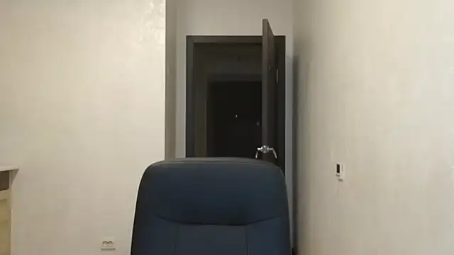 Silviaa a online show from November 10, 10:31 pm