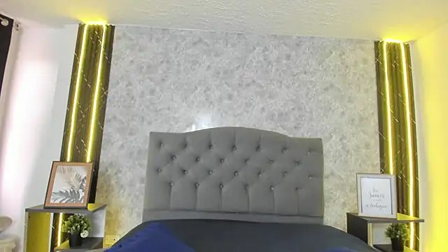 GiannaSlimJB online show from February 17, 7:09 pm