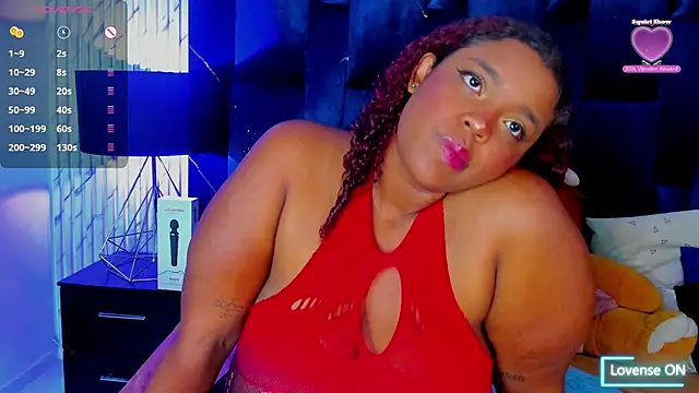 Snapshot of Alaia_Gutierrez chatting on October 21, 8:53 pm Alaia Gutierrez online show from October 21, 8:53 pm