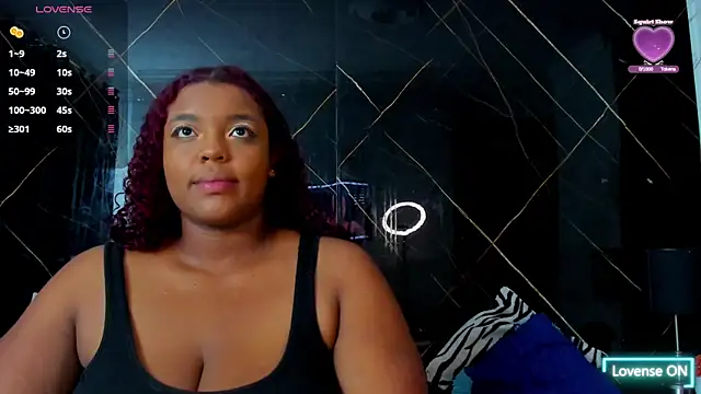 Snapshot of Alaia_Gutierrez chatting on November 21, 9:13 pm Alaia Gutierrez online show from November 21, 9:13 pm