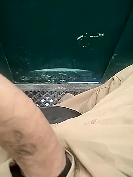 Snapshot of helldonk chatting on September 26, 4:00 pm helldonk online show from September 26, 4:00 pm