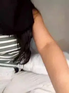 Snapshot of Samaarsexy23 chatting on October 16, 12:33 am Samaarsexy23 online show from October 16, 12:33 am