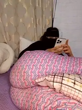 Snapshot of Samaarsexy23 chatting on December 1, 1:05 pm Samaarsexy23 online show from December 1, 1:05 pm