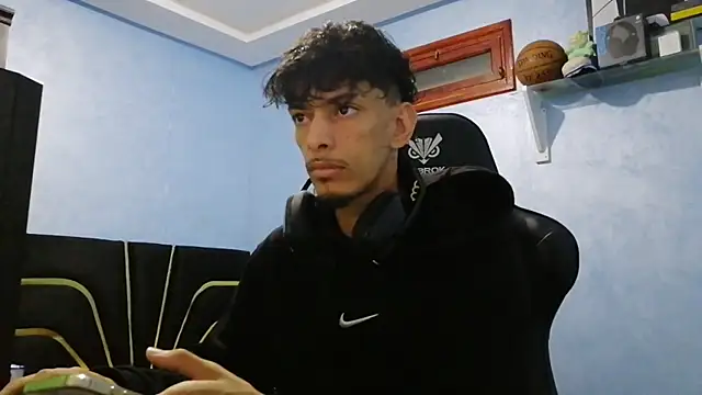 Snapshot of Dark_DesireX chatting on October 28, 11:14 am Dark DesireX online show from October 28, 11:14 am