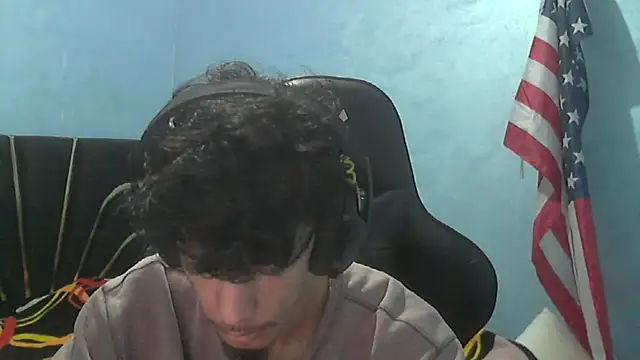 Snapshot of Dark_DesireX chatting on November 11, 4:18 pm Dark DesireX online show from November 11, 4:18 pm