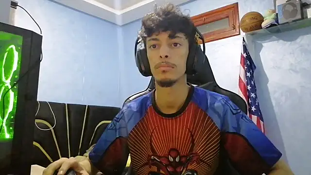 Snapshot of Dark_DesireX chatting on November 19, 7:47 pm Dark DesireX online show from November 19, 7:47 pm