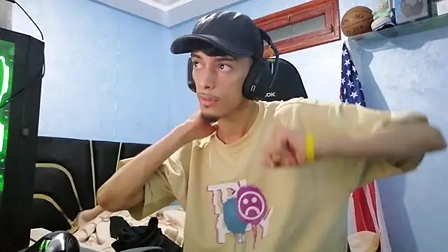 Snapshot of Dark_DesireX chatting on November 21, 7:56 pm Dark DesireX online show from November 21, 7:56 pm