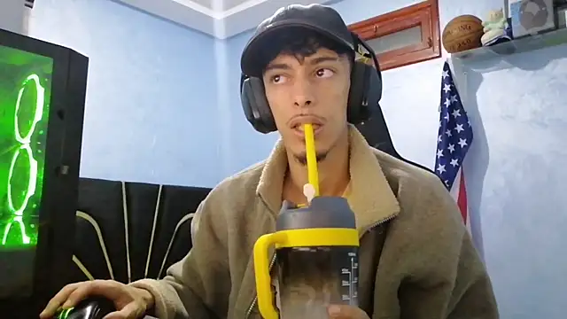 Snapshot of Dark_DesireX chatting on November 24, 2:28 pm Dark DesireX online show from November 24, 2:28 pm