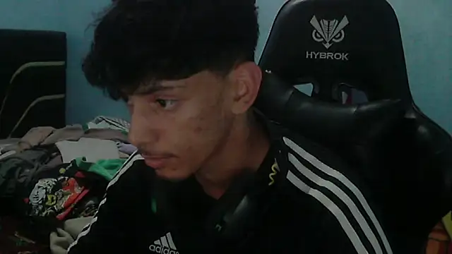 Dark DesireX online show from April 20, 2:09 pm