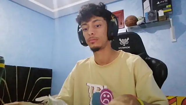 Dark DesireX online show from April 22, 11:17 pm