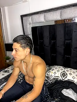 Snapshot of MR_MUSCLE chatting on October 23, 11:42 am MR MUSCLE online show from October 23, 11:42 am