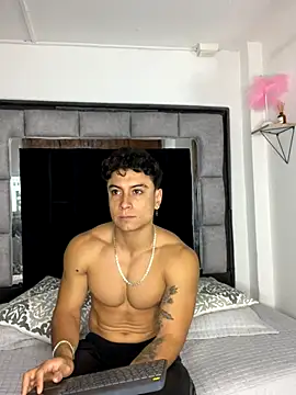 Snapshot of MR_MUSCLE chatting on November 28, 11:57 am MR MUSCLE online show from November 28, 11:57 am