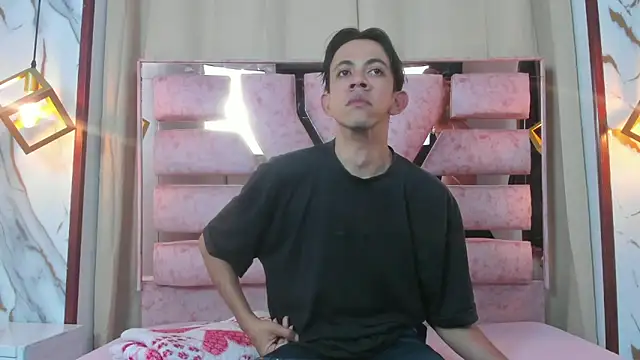 kameron and Nick online show from November 29, 8:23 pm