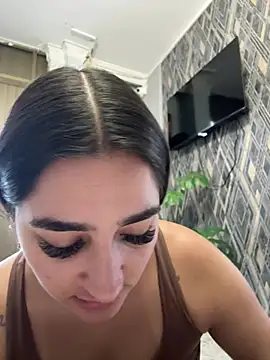 JasmineRhodes online show from July 16, 12:55 pm